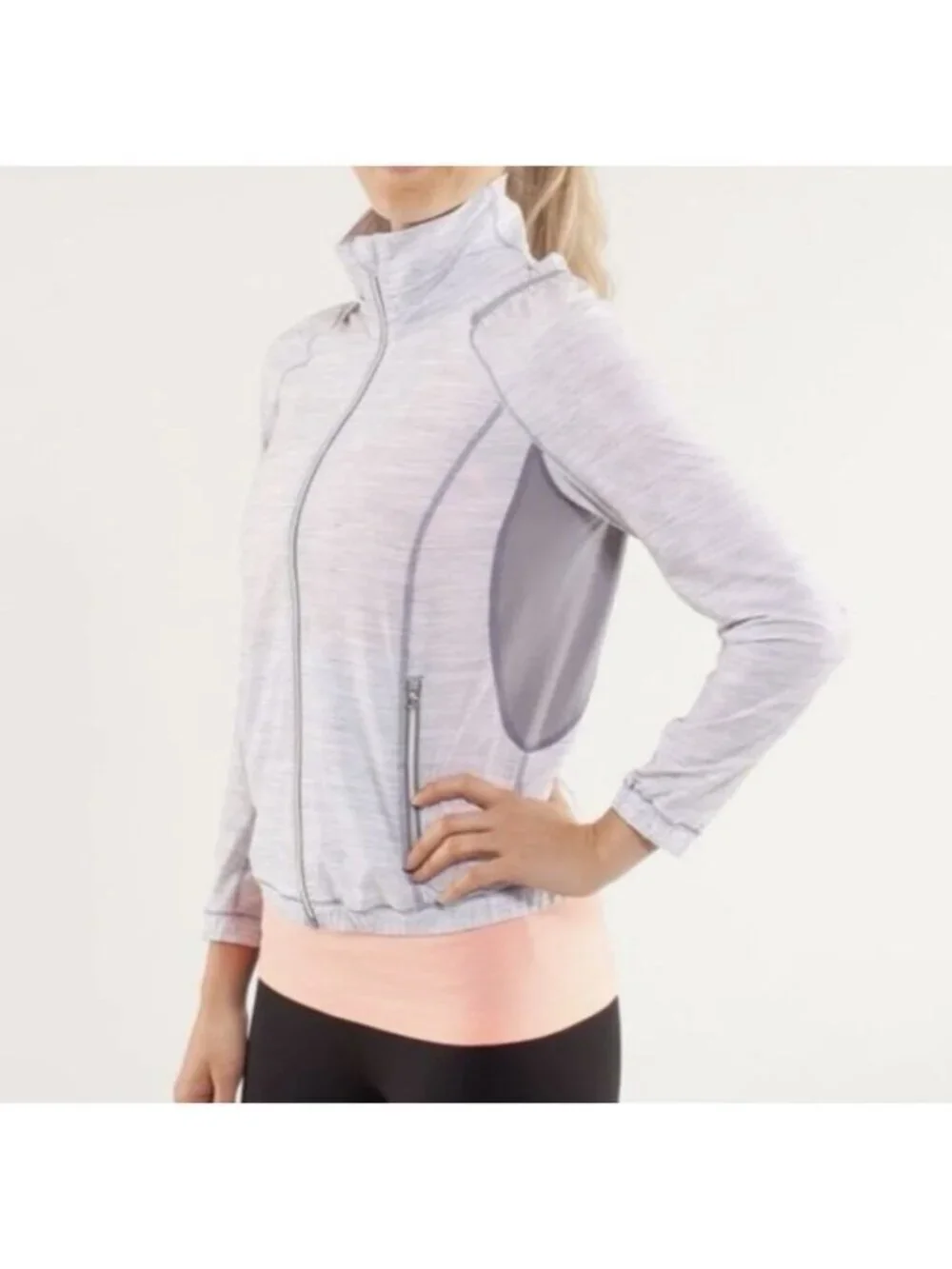 Lululemon Run Women’s Gray And White Nada Jacket Size 4 Lightweight Full Zip